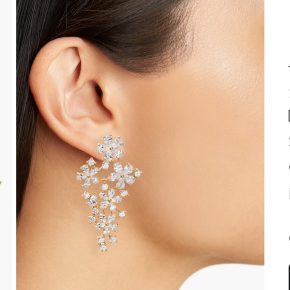 Nordstrom Cubic Zirconia Flower Statement Earrings - Picture 1 of 8
